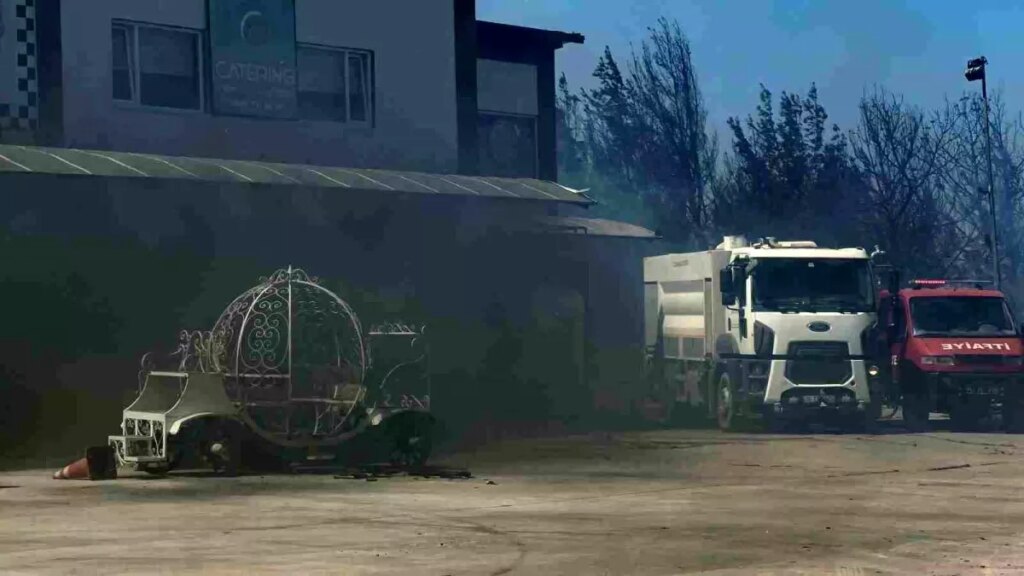 Çanakkale'deki Yangına Karşı Kontrollü Mücadele Devam Ediyor!