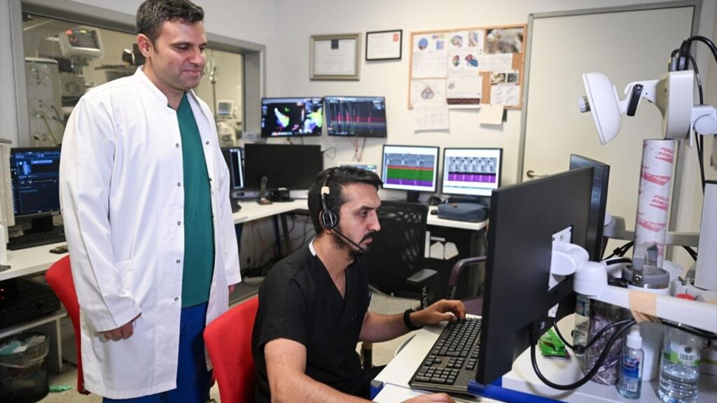 Türk bilim insanları kalp hastalarına umut veriyor: Yeni tedavi nasıl işliyor?